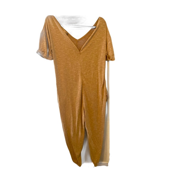 Pants - Small tan jumper, romper, zip up